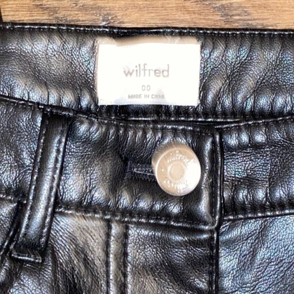 Wilfred Black Leather Pants - Picture 4 of 7